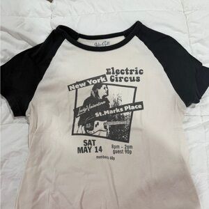 Brandy Melville Black and White Graphic Tee